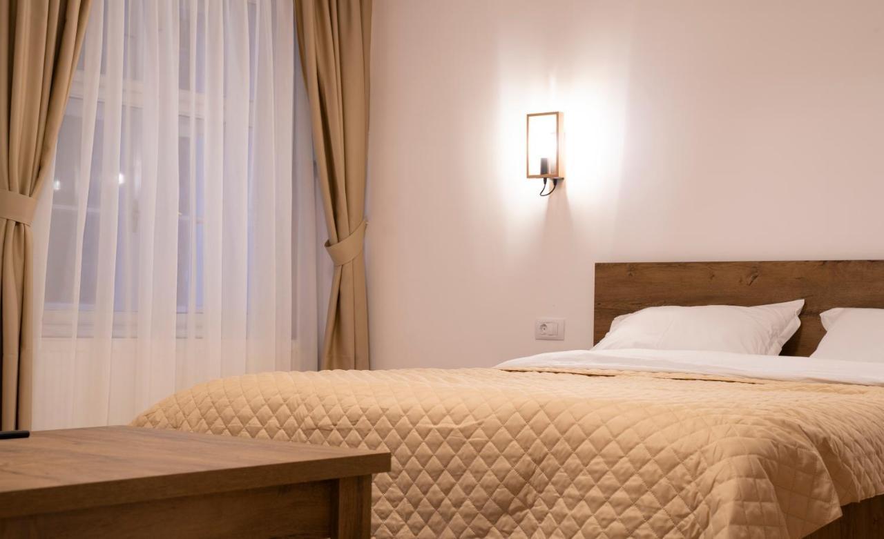 Coban Residence - A4 - Rustic Apartment Брашов Экстерьер фото